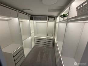 18847 SE 123rd Place, Renton WA 98058