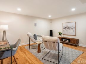 17603 NE 30th Place, Redmond WA 98052