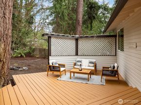 17603 NE 30th Place, Redmond WA 98052