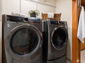 17603 NE 30th Place, Redmond WA 98052