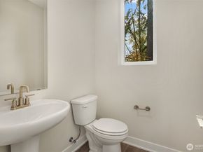 20341 90th Drive NE B, Bothell WA 98011