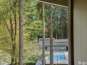 6236 NE 137th Place 229, Redmond WA 98052