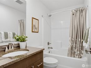 1450 157th Court NE, Bellevue WA 98008