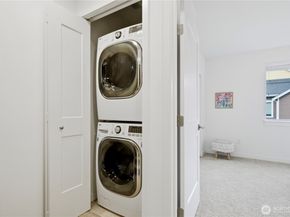 1450 157th Court NE, Bellevue WA 98008