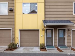 1450 157th Court NE, Bellevue WA 98008