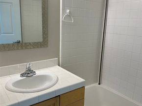 4722 12th Avenue NE 401, Seattle WA 98105