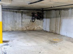 4722 12th Avenue NE 401, Seattle WA 98105