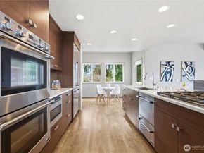 11121 NE 91st Lane, Kirkland WA 98033