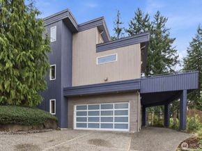 11121 NE 91st Lane, Kirkland WA 98033