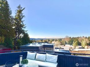 11121 NE 91st Lane, Kirkland WA 98033