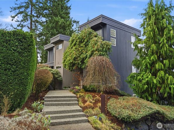 11121 NE 91st Lane, Kirkland WA 98033