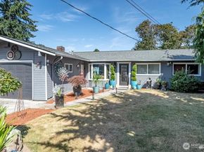 1810 S 261st Place, Des Moines WA 98198