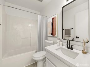 12025 89th Place NE, Kirkland WA 98034