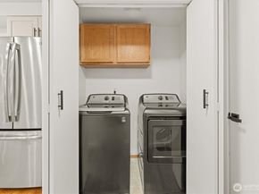 12025 89th Place NE, Kirkland WA 98034