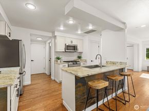 12025 89th Place NE, Kirkland WA 98034