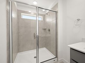 234  Wagon Spoke Way  17, Fort Worth Texas 76120