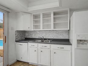 1405  Wind Cave Circle , Plano Texas 75023