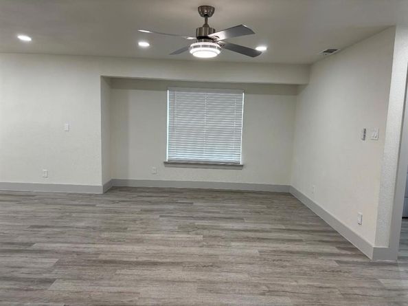 2638  Fatima Avenue , Dallas Texas 75241