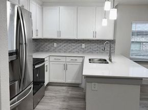 2638  Fatima Avenue , Dallas Texas 75241