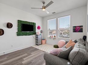 7722  Oak Garden Trail , Dallas Texas 75232