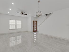 3155 N Glen Garden Drive N 3155, Fort Worth Texas 76119