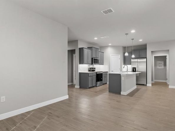 10376  SARASOTA Street , Grand Prairie Texas 76065