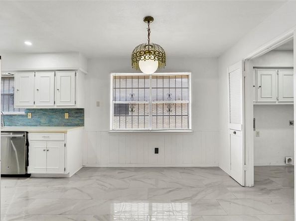 7027  Hunnicut Road , Dallas Texas 75227