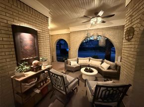 1401  5th Avenue , Fort Worth Texas 76104