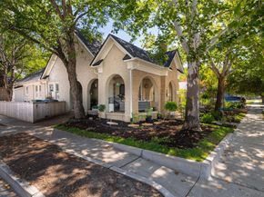 1401  5th Avenue , Fort Worth Texas 76104