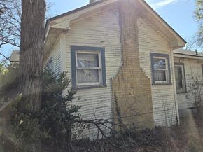 2708  Handley Drive , Fort Worth Texas 76112