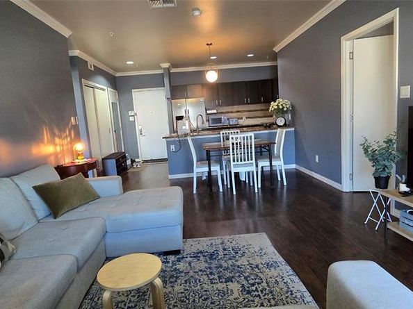 1100 W Trinity Mills Road  2045, Carrollton Texas 75006