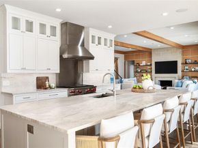 11219  Leachman Circle , Dallas Texas 75229