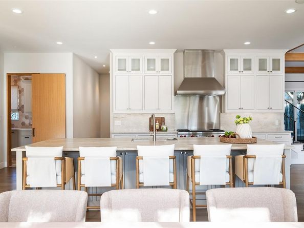 11219  Leachman Circle , Dallas Texas 75229