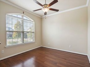 1909  Nob Hill Court , Denton Texas 76210