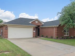 1821  Kingsbrook Trail , Fort Worth Texas 76120