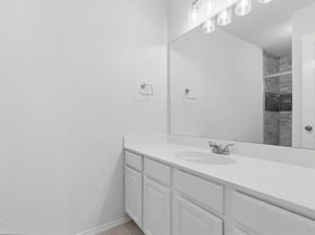 1821  Kingsbrook Trail , Fort Worth Texas 76120