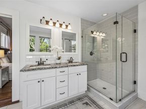 214 S Montclair Avenue , Dallas Texas 75208
