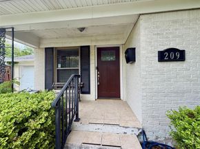 209 S Lindale Lane , Richardson Texas 75080