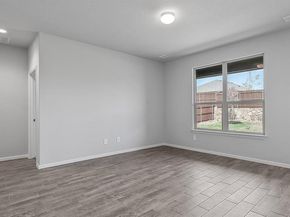 4312  VALLEY BROOK Drive , Fort Worth Texas 76036