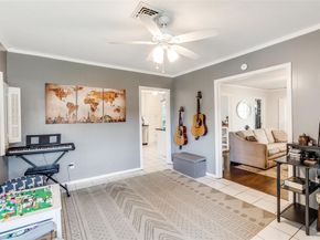 649  Northlake Drive , Dallas Texas 75218