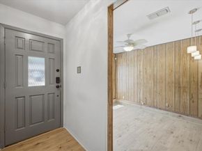 800  Brownstone Street , Euless Texas 76039