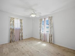 800  Brownstone Street , Euless Texas 76039