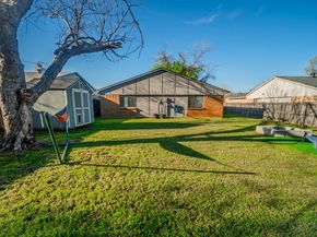 6802  Blackberry Drive , Arlington Texas 76016
