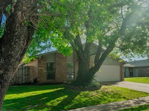 6802  Blackberry Drive , Arlington Texas 76016