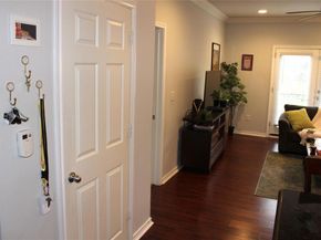 3102  Kings Road  1207, Dallas Texas 75219