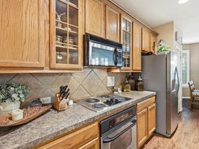 377  Kirby Drive , Lantana Texas 76226