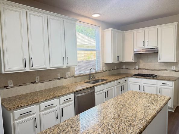 2901  Barksdale Drive , Plano Texas 75025