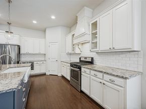1701  Belle Place , Fort Worth Texas 76107