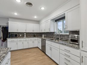 3840  Walton Avenue , Fort Worth Texas 76133