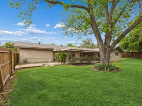 3840  Walton Avenue , Fort Worth Texas 76133